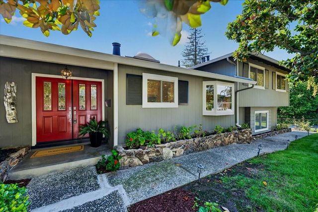 104 Old Orchard Dr, Los Gatos, CA 95032