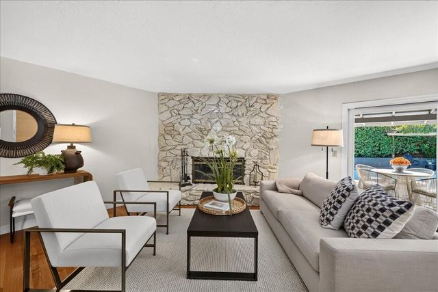 104 Old Orchard Dr, Los Gatos, CA 95032