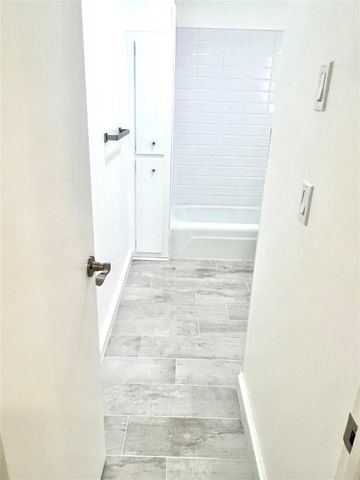 6600 NE 22nd Way 2309, Fort Lauderdale, FL 33308