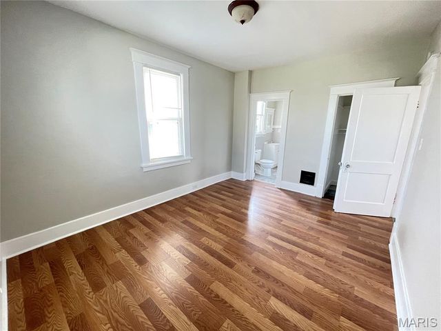 8622 Goodfellow Boulevard, St Louis, MO 63147