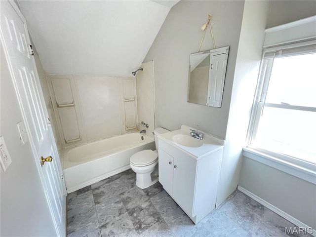 8622 Goodfellow Boulevard, St Louis, MO 63147