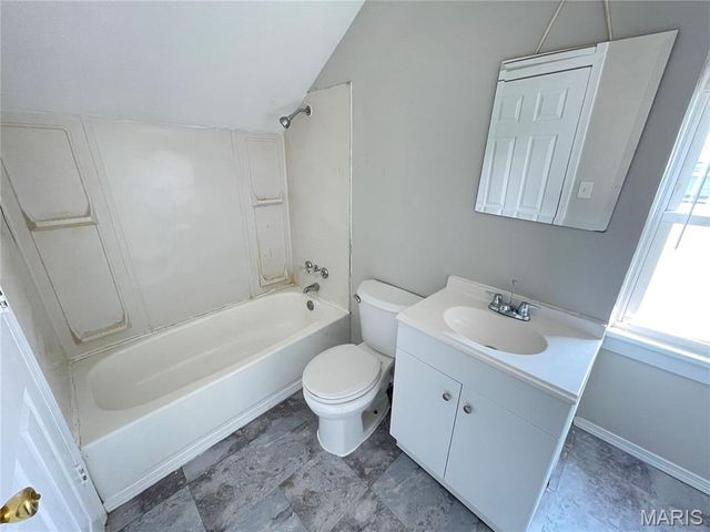 8622 Goodfellow Boulevard, St Louis, MO 63147