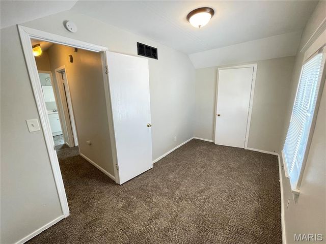 8622 Goodfellow Boulevard, St Louis, MO 63147
