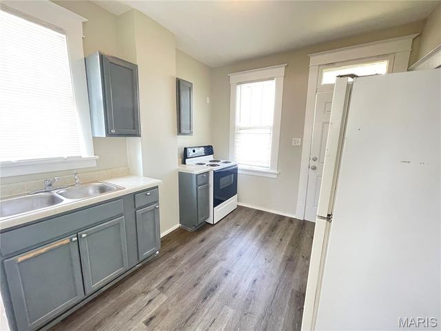 8622 Goodfellow Boulevard, St Louis, MO 63147