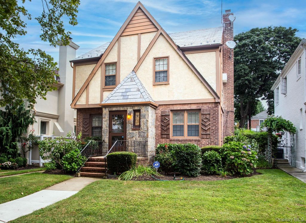 81-51 189th Street, Jamaica Estates, NY 11423