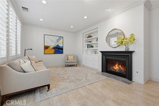 21445 Hayley, Huntington Beach, CA 92646