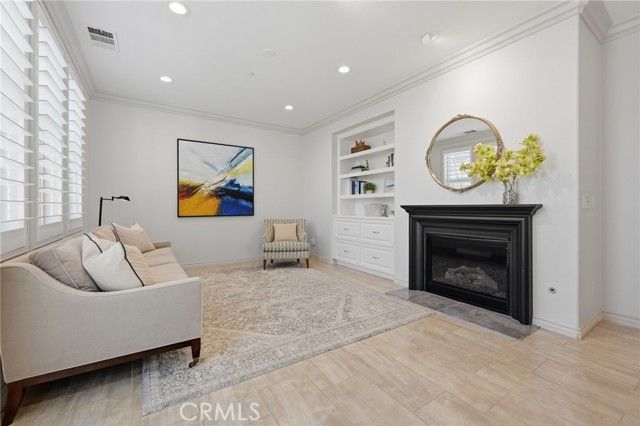 21445 Hayley, Huntington Beach, CA 92646