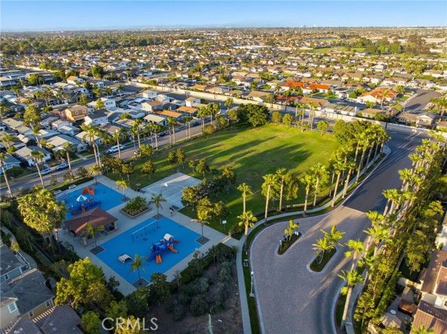 21445 Hayley, Huntington Beach, CA 92646