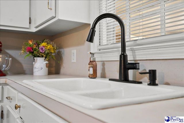1600 Bellevue Drive, Florence, SC 29501