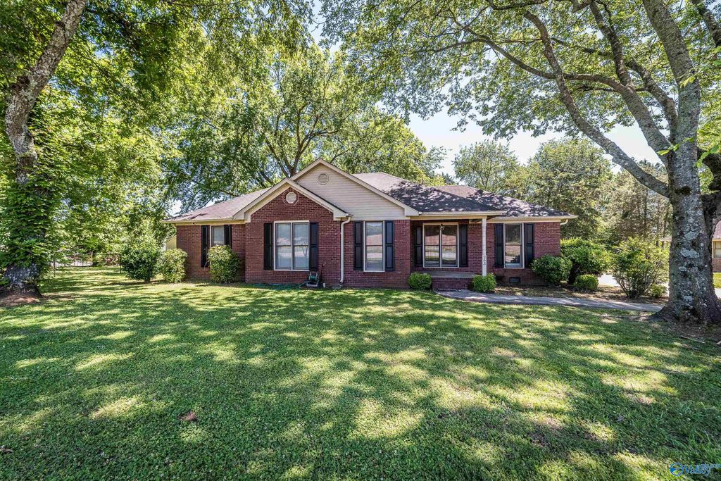 263 Naugher Road, Huntsville, AL 35811