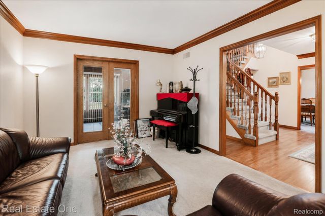 3596 Aynsley Drive, Rochester Hills, MI 48306