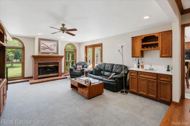 3596 Aynsley Drive, Rochester Hills, MI 48306