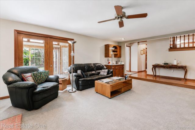 3596 Aynsley Drive, Rochester Hills, MI 48306
