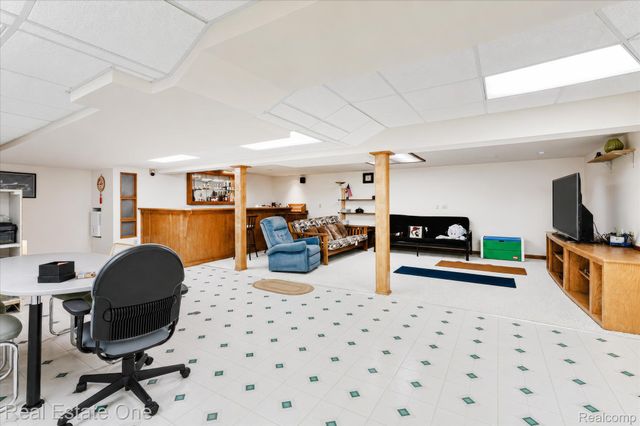 3596 Aynsley Drive, Rochester Hills, MI 48306