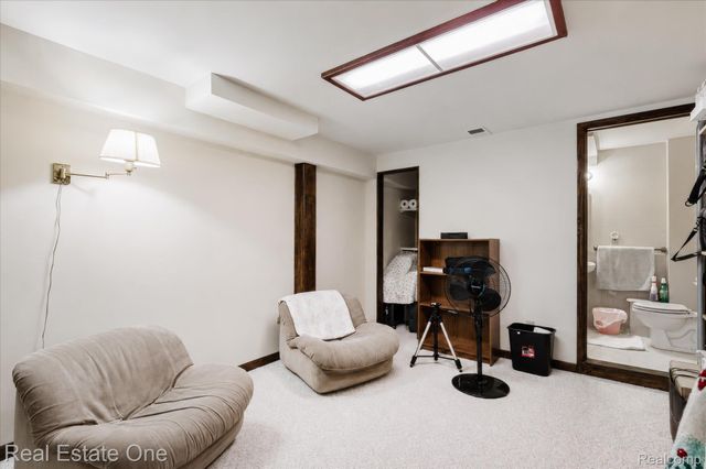 3596 Aynsley Drive, Rochester Hills, MI 48306