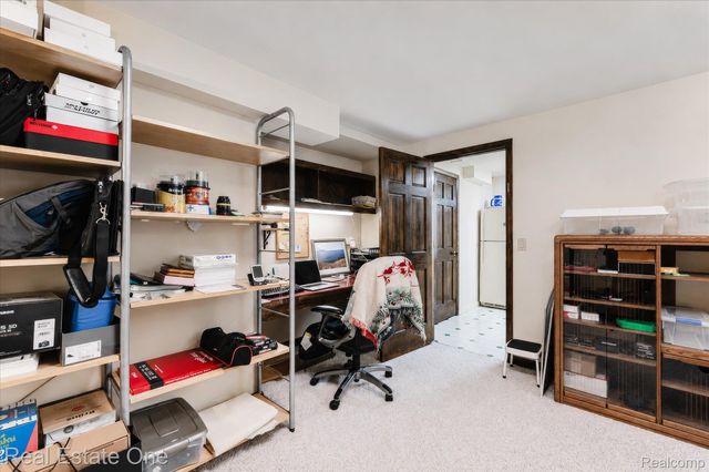 3596 Aynsley Drive, Rochester Hills, MI 48306