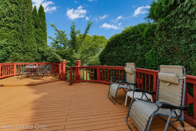 3596 Aynsley Drive, Rochester Hills, MI 48306