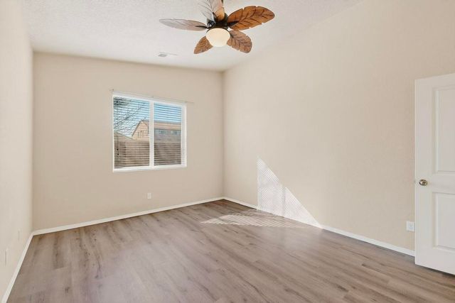 8909 Eagle Hills Drive NW, Albuquerque, NM 87114