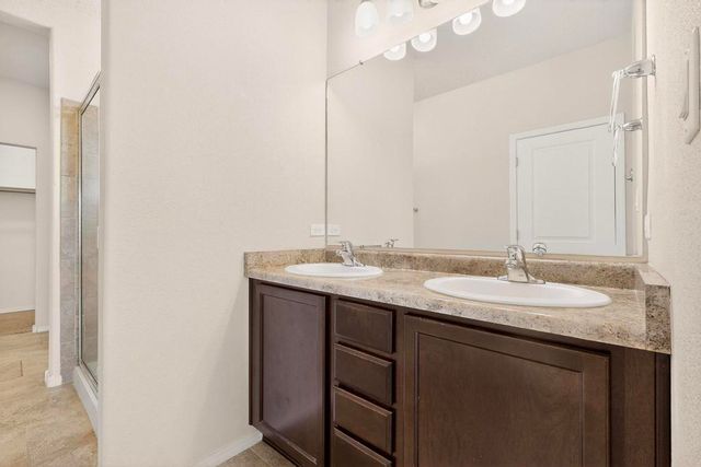 8909 Eagle Hills Drive NW, Albuquerque, NM 87114