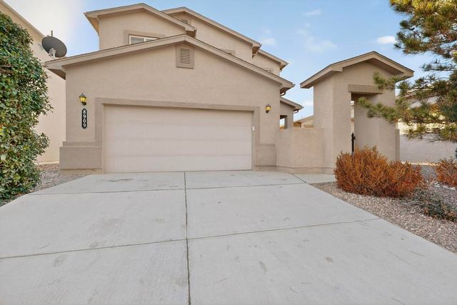 8909 Eagle Hills Drive NW, Albuquerque, NM 87114