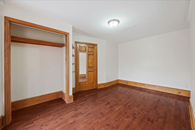 554 LEXINGTON Avenue, New York City, NY 11221