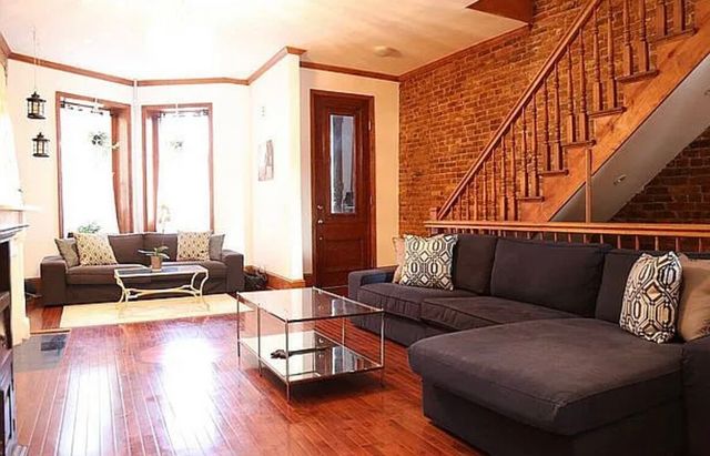 554 LEXINGTON Avenue, New York City, NY 11221