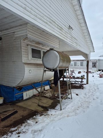 2410 SHORE Drive, Linesville, PA 16424