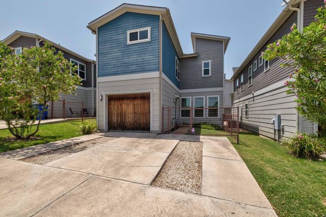 2813 Stock DR, Austin, TX 78741