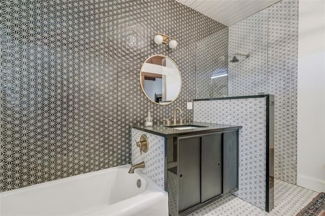 4800 Byron Place, Oklahoma City, OK 73112