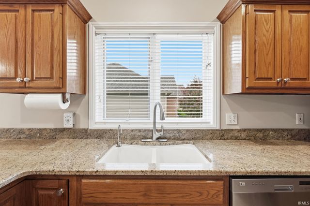 10330 Sona Marie Court, Fort Wayne, IN 46825