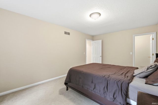 10330 Sona Marie Court, Fort Wayne, IN 46825