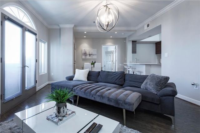 2161 Peachtree Road NE 605, Atlanta, GA 30309