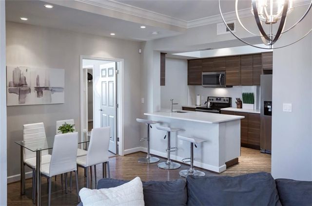 2161 Peachtree Road NE 605, Atlanta, GA 30309