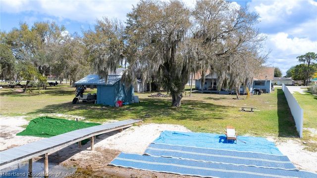 920 Lake Drive E, Lake Placid, FL 33852