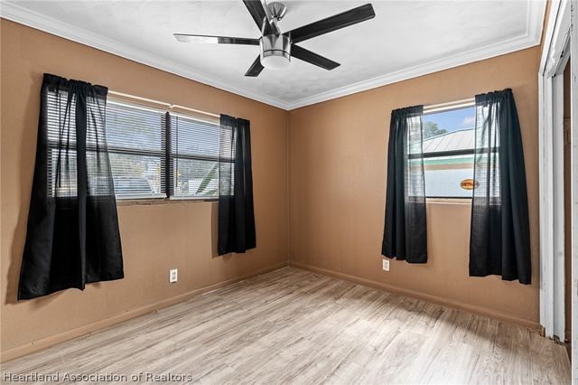 920 Lake Drive E, Lake Placid, FL 33852