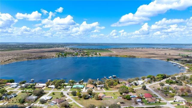 920 Lake Drive E, Lake Placid, FL 33852