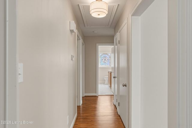 3717 Hillsboro Rd, Louisville, KY 40207