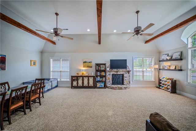 4300 W Warbal Trail, Rogers, AR 72758