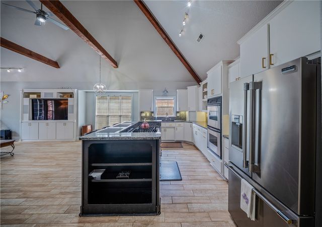 4300 W Warbal Trail, Rogers, AR 72758