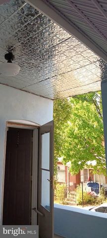 1225 W WALNUT, Allentown, PA 18102