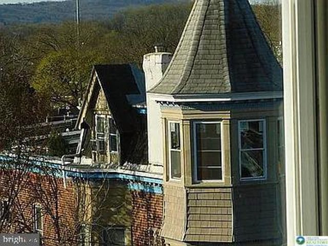 1225 W WALNUT, Allentown, PA 18102