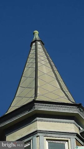 1225 W WALNUT, Allentown, PA 18102