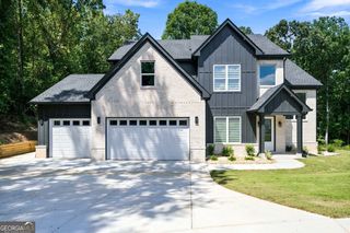 2545 Aniki Bee Drive, Monroe, GA 30656