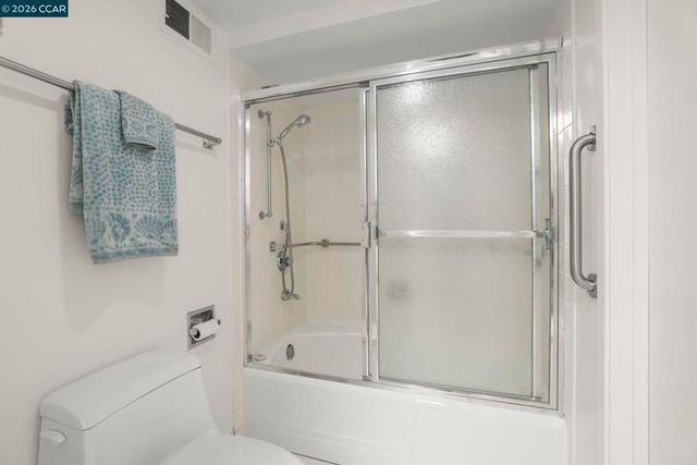 1525 Canyonwood Ct 4, Walnut Creek, CA 94595