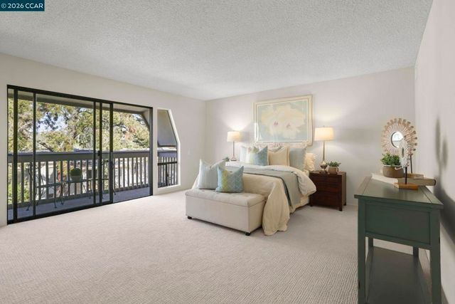 1525 Canyonwood Ct 4, Walnut Creek, CA 94595