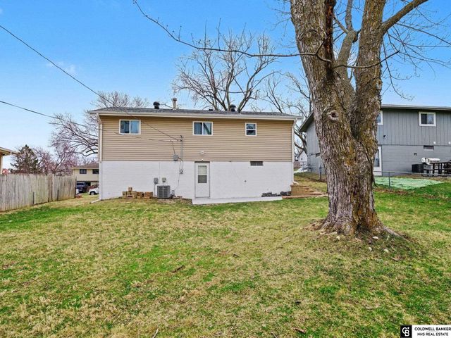 14112 Orchard Avenue, Omaha, NE 68137