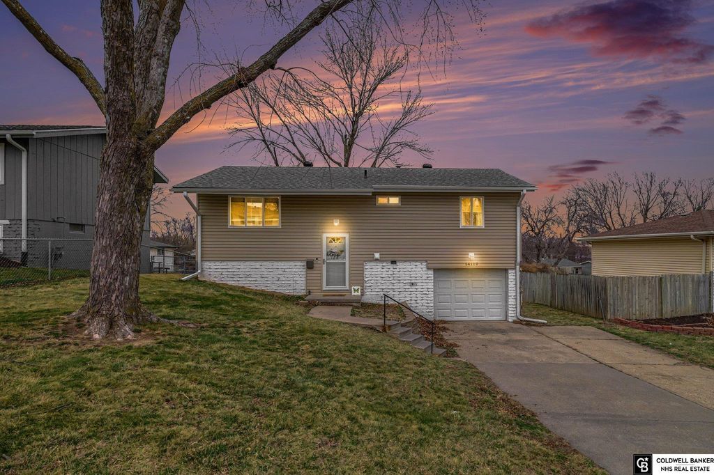 14112 Orchard Avenue, Omaha, NE 68137