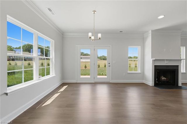 5352 Belmont Garden Drive, Walkertown, NC 27051