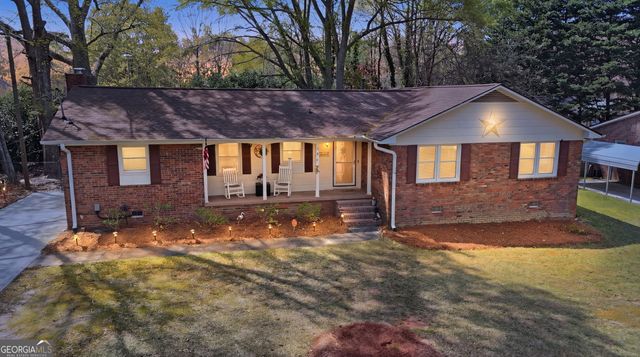 326 Remsdale Road, Toccoa, GA 30577