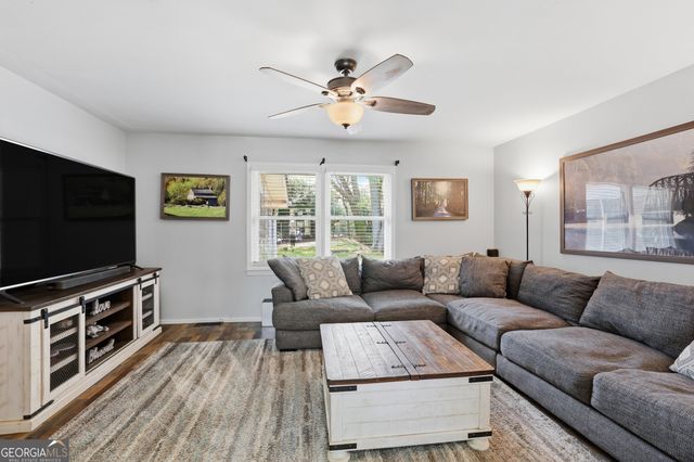 326 Remsdale Road, Toccoa, GA 30577